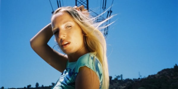 Maude Latour - 04.03.2026 19:30 at Paradiso, Weteringschans 6, 1017SG Amsterdam, Netherlands