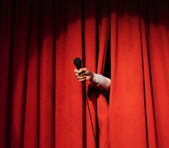 Die Bäckerei Comedy Nights • Christmas Special - 20.12.2025 20:00 at Die Bäckerei - Kulturbackstube, Dreiheiligenstraße 21a, 6020 Innsbruck, Österreich