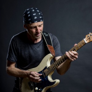 Workshop: SING ＆ PLAY | »We Are The World« - Tue, Apr 14, 2026, 18:00 at Kulturhaus Emailwerk, Anton-Windhager-Straße 7, 5201 Seekirchen am Wallersee, Österreich