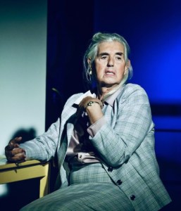 "Anne-Marie die Schönheit" von Yasmina Reza - 26.04.2026 19:00 at Theater Telfs, Franz-Rimml-Straße 4, 6410 Telfs, Österreich