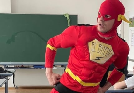 Real Life Superhero |Klassenzimmertheater-von 9 bis 12 Jahre - 22.11.2025 16:30 at Kulturgarage, Am Ostrom-Park, 1220 Wien, Österreich