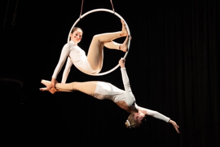 Weihnachts-Varieté des Jugend-Ensembles - 13.12.2025 20:15 at Zirkushalle Dornbirn, Dr.Anton-Schneider-Straße28b/ EingangF, 6850 Dornbirn, Österreich