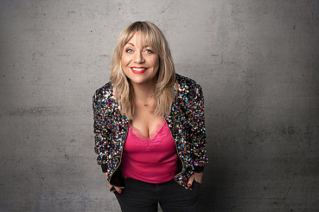 HAPPY. - 13.05.2026 19:30 at Stadtsaal Wien, Mariahilfer Straße 81, 1060 Wien, Österreich