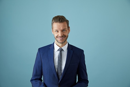 Endlich glücklich - 24.04.2026 19:30 at Stadtsaal Wien, Mariahilfer Straße 81, 1060 Wien, Österreich