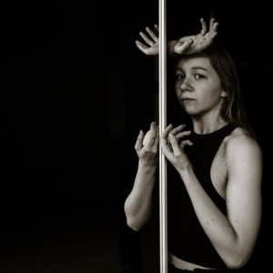 Dance workshop: Improvisation within Invisible Chaos Practice - 21.03.2026 10:00 at Sonnstein Loft, Sonnensteinstraße 11 - 13, 4040 Linz, Österreich