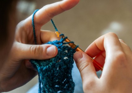 2- wöchige Häkel- und Strickrunde im Living Museum - Mi., 22.07.2026, 18:00 at Tabakfabrik, Peter-Behrens-Platz 1-15, 4020 Linz, Österreich