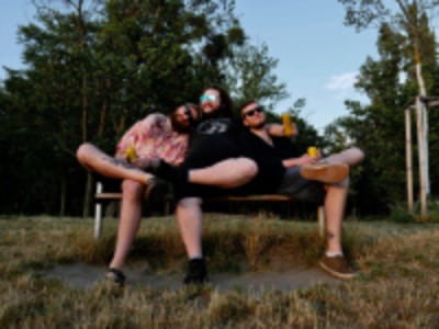 LIQUID EARTH / LILAC VEGETAL - 10.01.2026 20:00 at Chelsea, U-Bahnbögen 29-30, 1080 Wien, Österreich