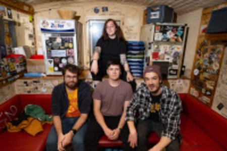 THE REFRIGERATORS / JÆSMINE - Sat, May 02, 2026, 20:00 at Chelsea, U-Bahnbögen 29-30, 1080 Wien, Österreich