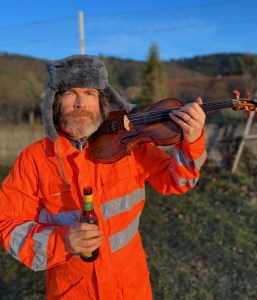 Aliosha Biz - 22.11.2025 20:00 at Kultur im Gugg, Palmstraße 4, 5280 Braunau am Inn, Österreich