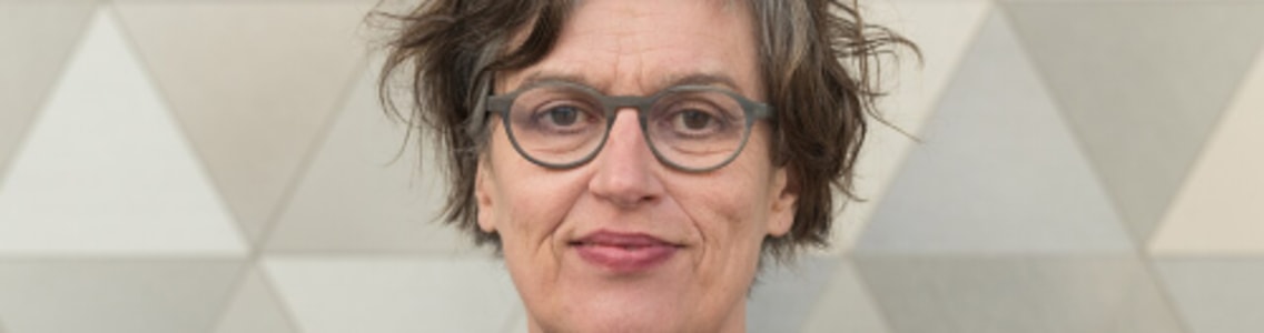 FE:MALE POSITIONS - SALON - 10.12.2025 20:00 at Landestheater Linz Musiktheater, Am Volksgarten 1, 4020 Linz, Österreich