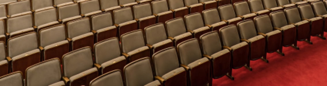 9/11 - GESTRANDET BEI FREUNDEN - 19.12.2025 21:40 at Landestheater Linz Musiktheater, Am Volksgarten 1, 4020 Linz, Österreich