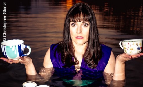 Katie La Folle Rettet die Teetassen - 18.02.2026 20:00 at Posthof, Posthofstraße 43, 4020 Linz, Österreich