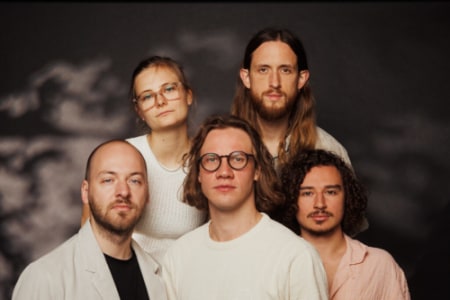 FLORIAN PAUL UND DIE KAPELLE DER LETZTEN HOFFNUNG - 06.12.2025 20:30 at Kulturlabor Stromboli, Krippgasse 11, 6060 Hall in Tirol, Österreich