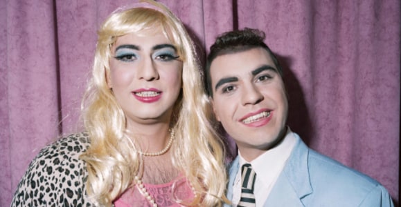 KÖNIG LOLLIPOP: LUKAS KÖNIG ＆ LEO RIEGLER / KNOWN BY MANY NAMES - 12.02.2026 20:30 at Treibhaus, Angerzellgasse 8 Am Volksgarten, 6020 Innsbruck, Österreich