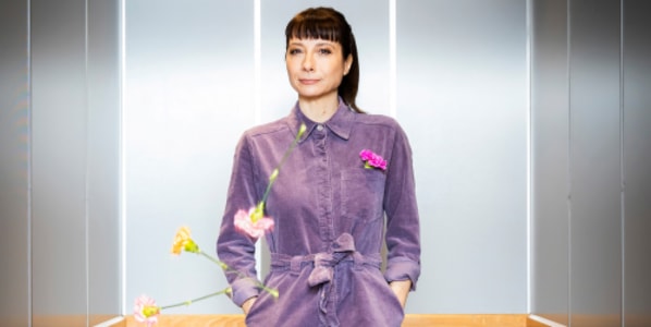 NINA FIVA SONNENBERG: DAS HERZ, EIN WOLF // MUSIK ＆ LESUNG - Do., 10.12.2026, 20:30 at Treibhaus, Angerzellgasse 8 Am Volksgarten, 6020 Innsbruck, Österreich