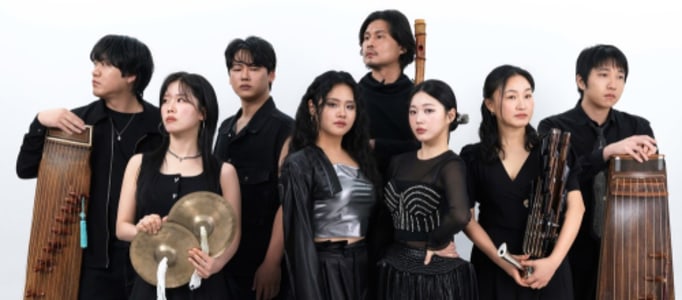 ADG7 (AK DAN GWANG CHIL) – PREISGEKRÖNTE POP MUSIK // FERNWEH: KOREA - Fr., 10.07.2026, 20:30 at Treibhaus, Angerzellgasse 8 Am Volksgarten, 6020 Innsbruck, Österreich