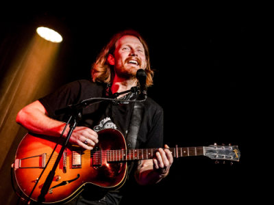 noah derksen (can) - 11.02.2026 20:00 at Kulturhaus röda, Gaswerkgasse 2, 4400 Steyr, Österreich