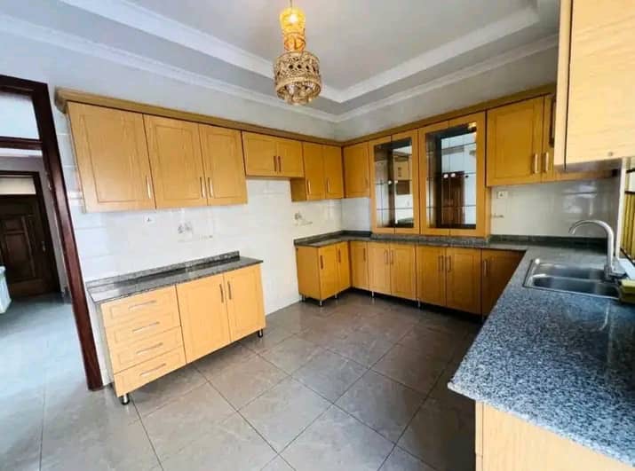 House for sale - Image 1
