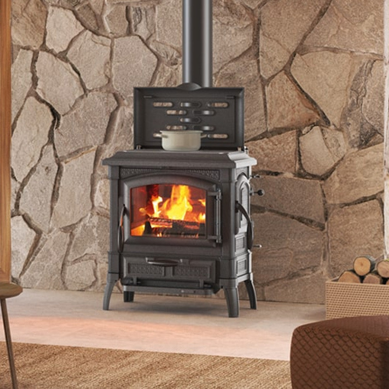 Poêle à bois avec chauffe plat Isetta Con Cerchi.16 · 7,3 Kw