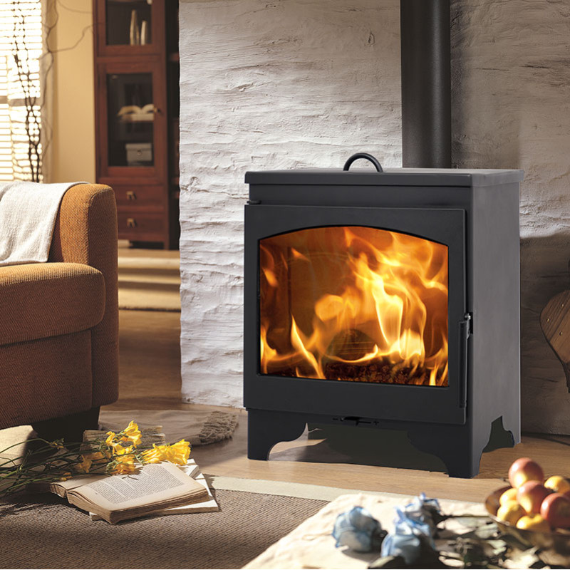 Poêle à bois avec chauffe plat Oslo · 8 Kw
