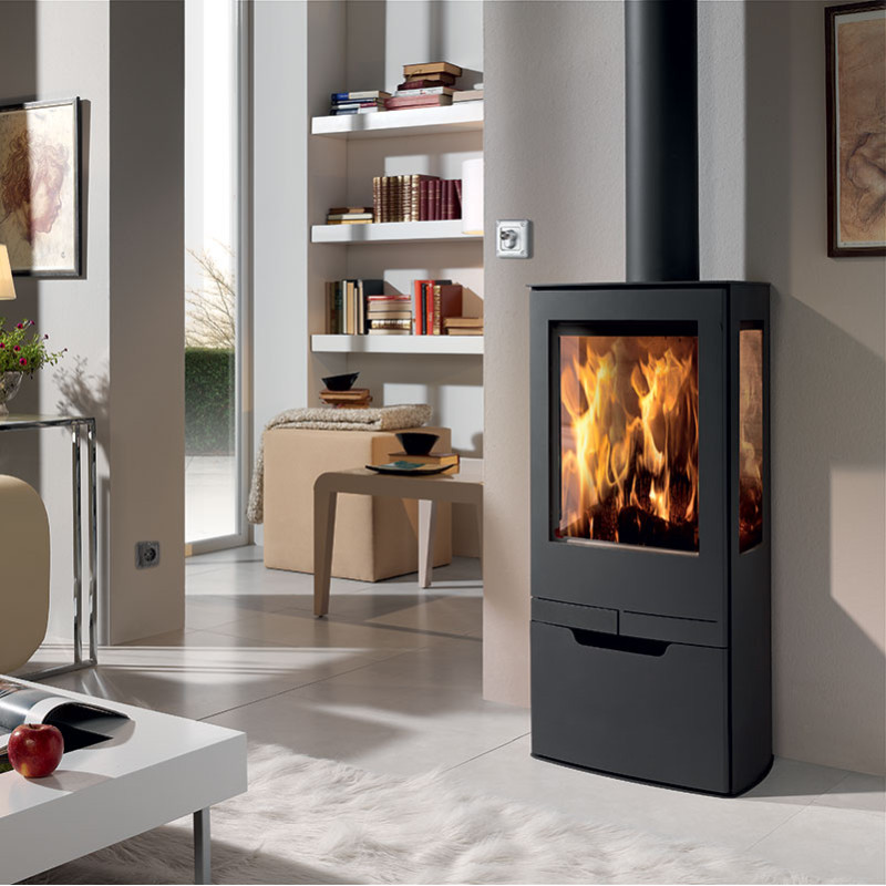 Poêle à bois étanche ZINC · 7,9 Kw