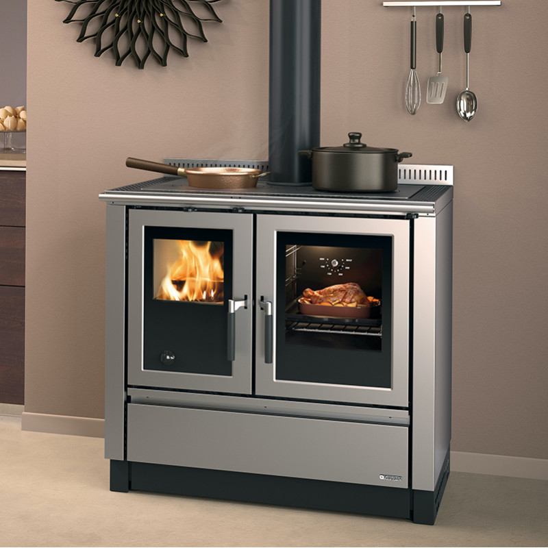 Cuisinière à bois encastrable Venezia · 8,3 Kw