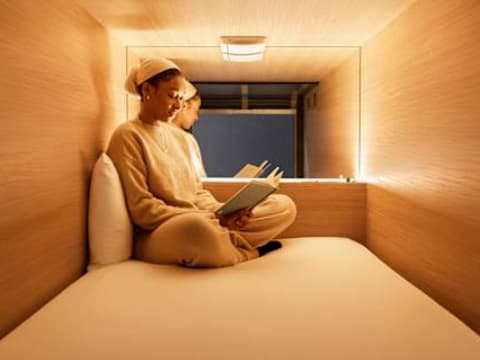 Zedwell Capsule Hotel Piccadilly Circus — social hostel in London, United Kingdom