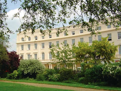 International Students  House — social hostel in London, United Kingdom