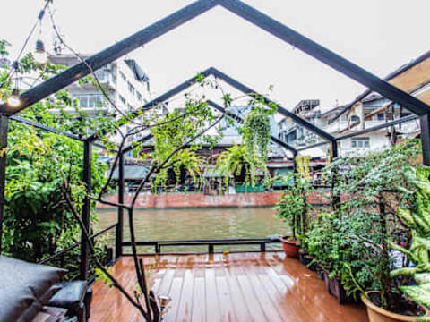 Klong House Hostel — social hostel in Bangkok, Thailand