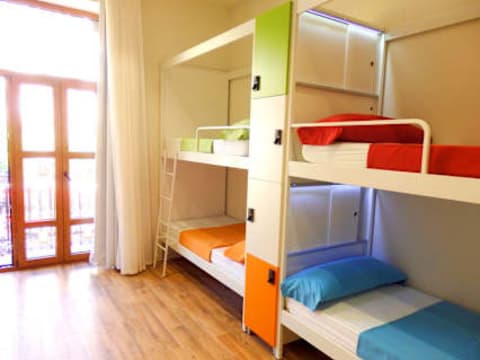 Urban Youth Hostel — social hostel in Valencia, Spain