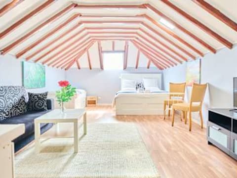 Delight Hostel — social hostel in Lisbon, Portugal