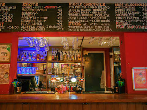 Flying Pig Uptown — social hostel in Amsterdam, Netherlands