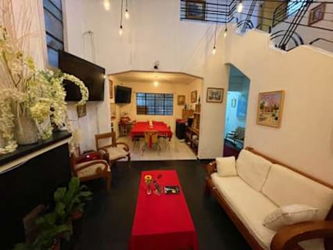 Hostal Roma Condesa — social hostel in Mexico City, Mexico