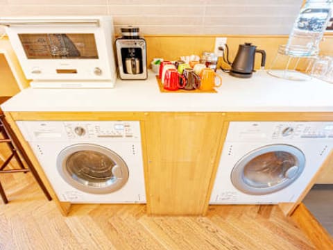 plat hostel keikyu asakusa station — social hostel in Tokyo, Japan