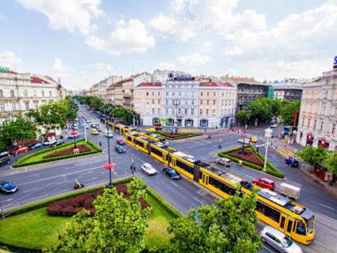 Avenue Hostel — social hostel in Budapest, Hungary