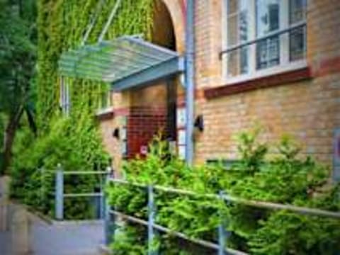 Singer109 - Backpacker Apartment Hostel — social hostel in Berlin, Germany