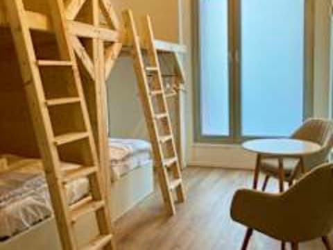 Minimal Hostel Kreuzberg — social hostel in Berlin, Germany