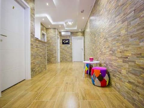 Hostel Dioklecijan Delux — social hostel in Split, Croatia