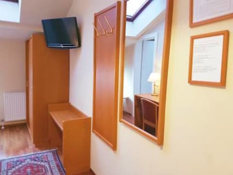 Haydn Hotel — social hostel in Vienna, Austria