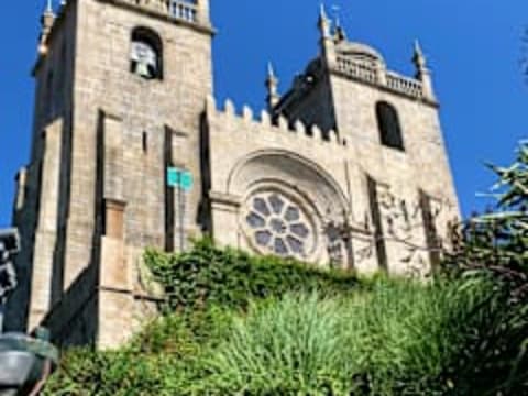 Lost Inn Porto — social hostel in Porto, Portugal