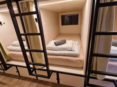 Cabin Hostel — social hostel in Ljubljana, Slovenia