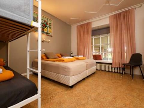 Hostel B47 — social hostel in Reykjavik, Iceland