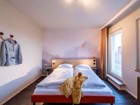 MEININGER Hotel München Zentrum — social hostel in Munich, Germany