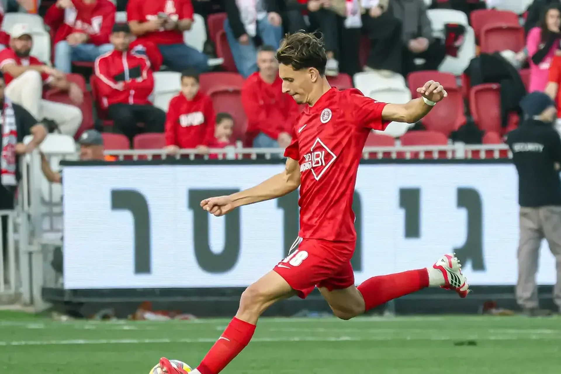 Le Hapoel Tel Aviv contraint d'improviser, bataille au milieu de terrain aussi pour le Maccabi Haïfa