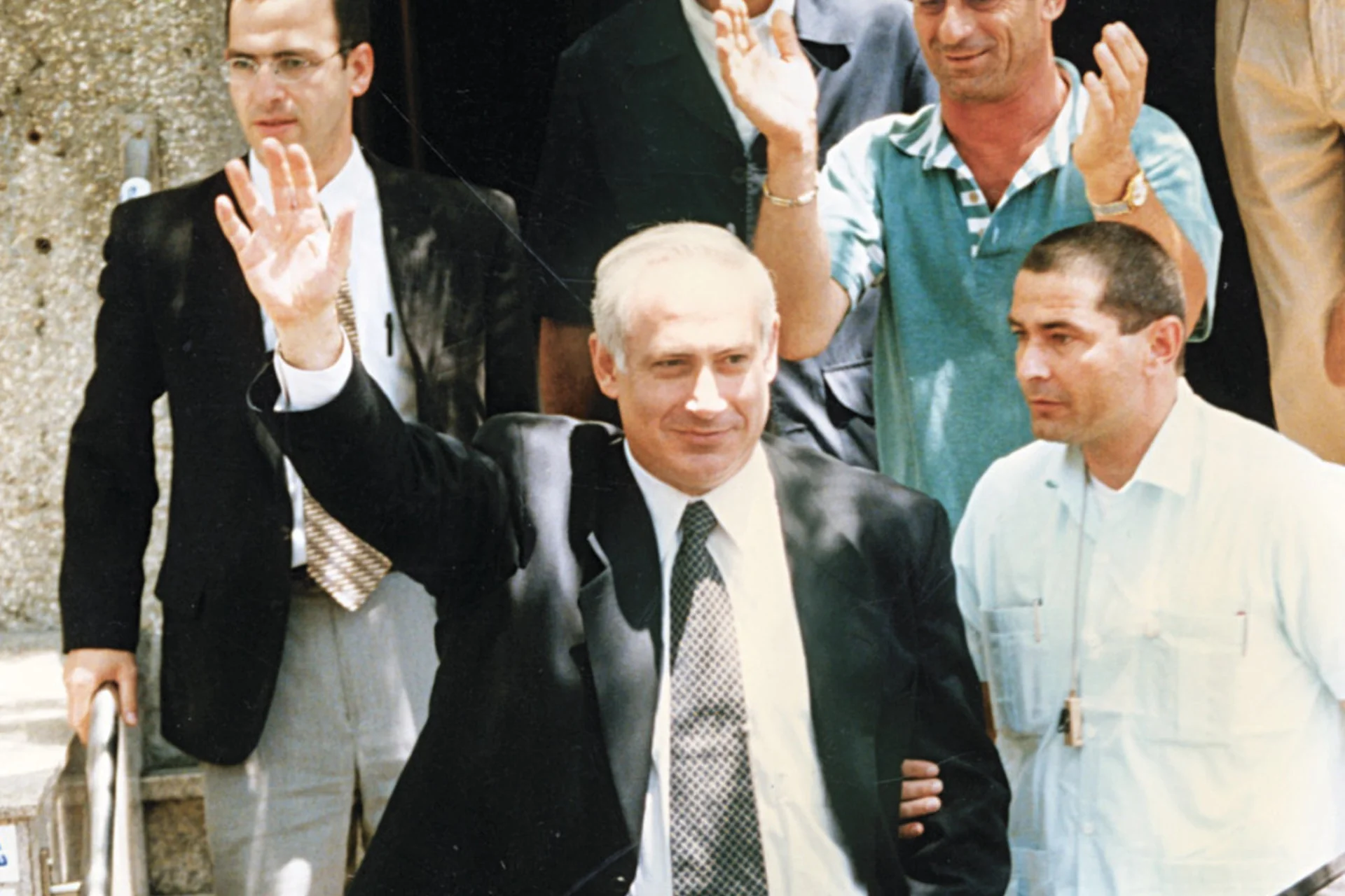 De la nuit du renversement de 1996 au sommet de la diplomatie mondiale : 30 ans de la victoire historique de Netanyahou | Dr Eitan Lasri