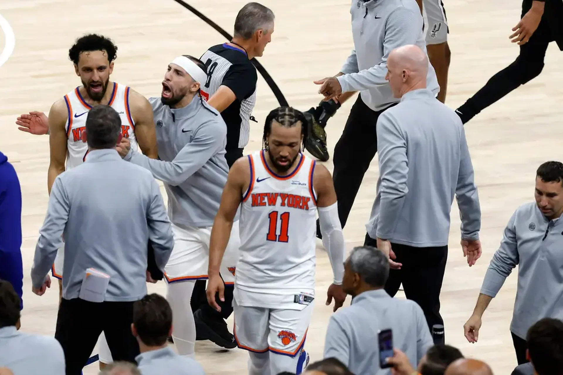 New York va-t-elle entrer dans l'histoire ? Jalen Brunson a volé la vedette