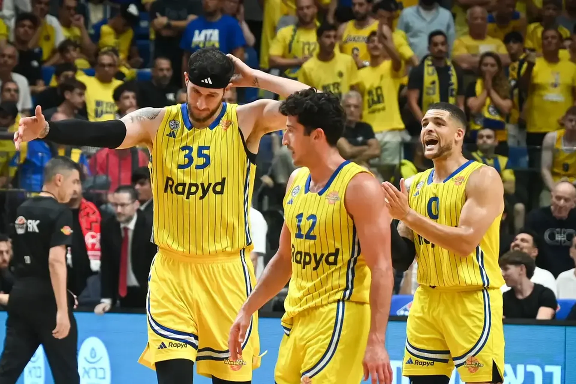 Sorkin reçoit le soutien de son équipe, le Maccabi Tel-Aviv le sait : ce n'est pas le moment de céder à la fatigue
