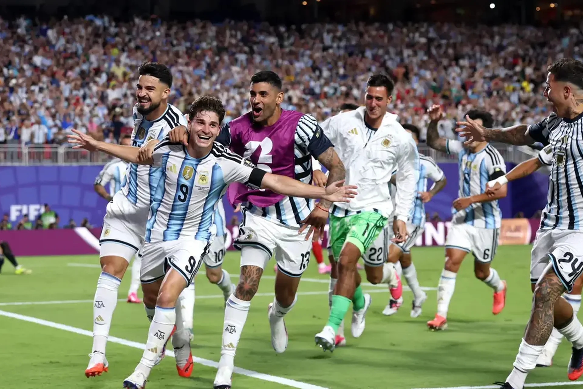 La championne est toujours là : l'Argentine bat la Suisse et file en demi-finale