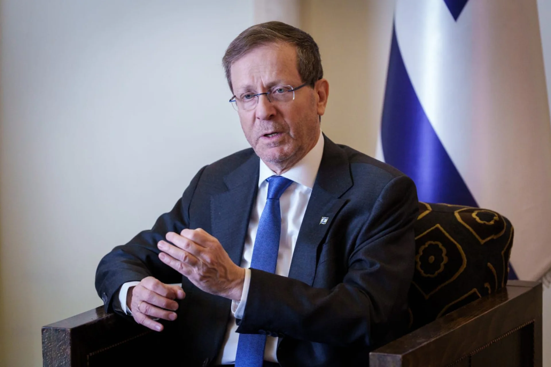 Herzog, c'est ton heure de vérité : lettre ouverte au président de l'État