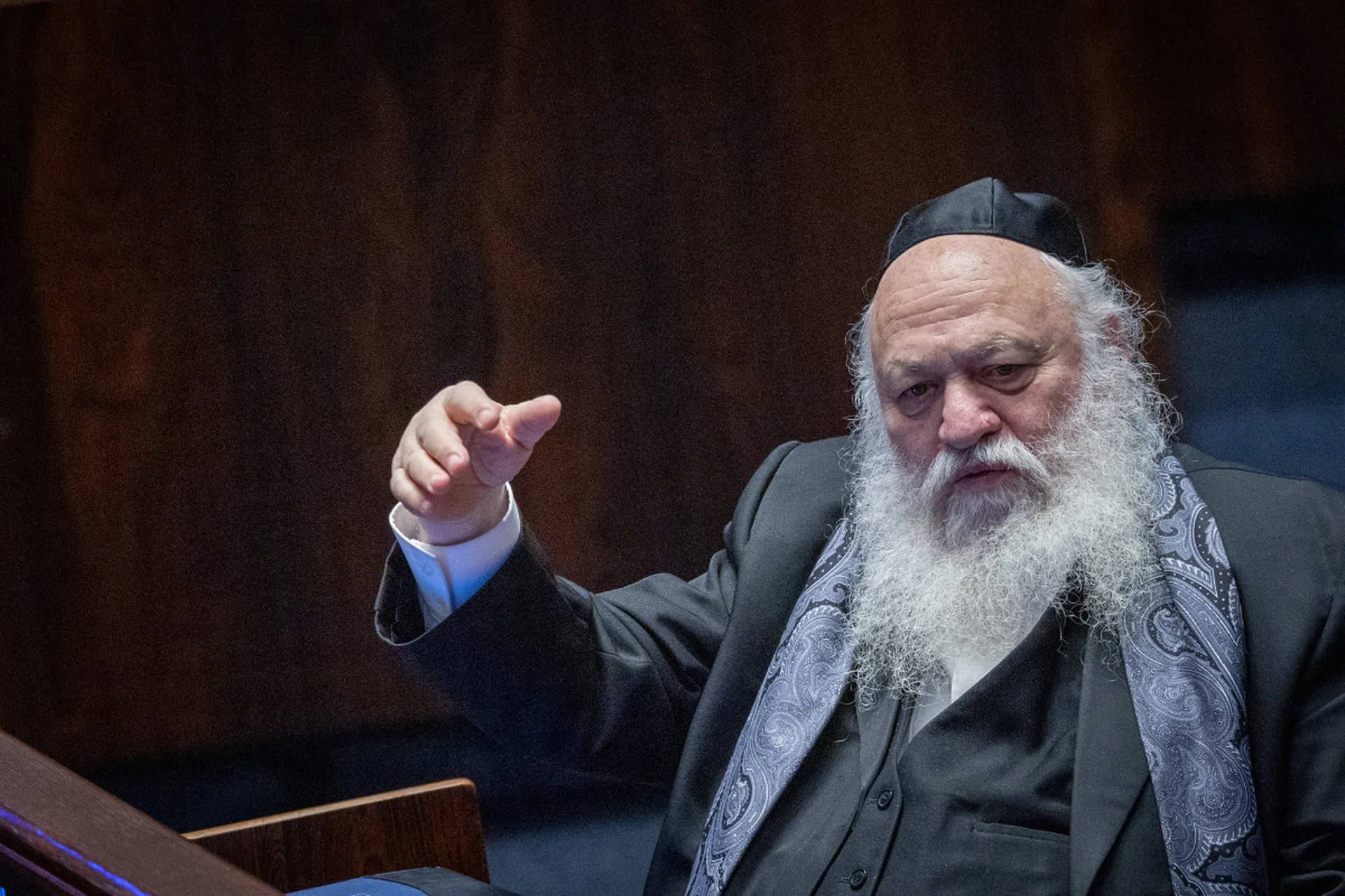 De nouveaux candidats à la place d'Eichler et Goldknopf : le retentissant échec du parti Judaïsme de la Torah
